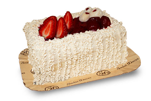 Delícia de Leite com Frutas Vermelhas - Bolo Inteiro