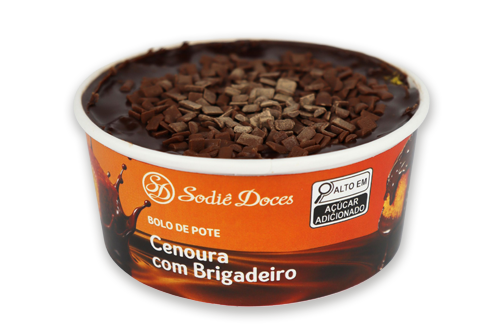 Bolo de Pote Cenoura com Brigadeiro - Bolo Inteiro